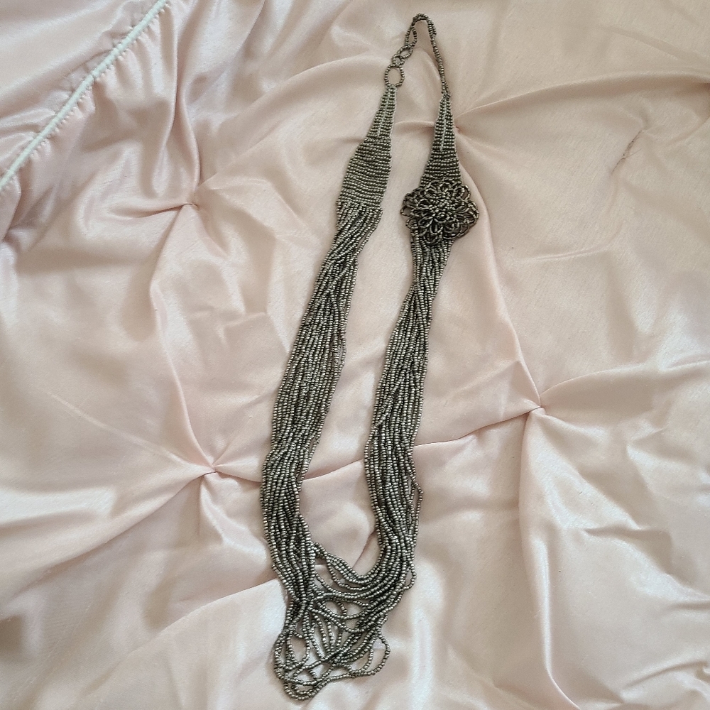 Costume necklace-New